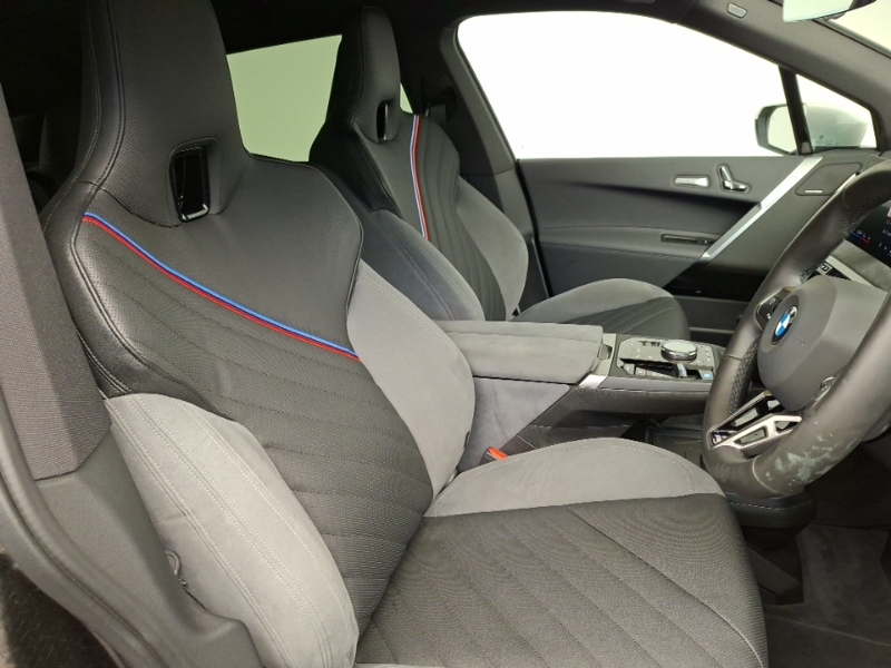 BMW iX 300Kw Xdrive45 M Sport 101Kwh Black #11