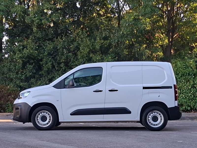 Citroen Berlingo 1.5 Bluehdi 650Kg Enterprise Ed 100Ps 6 Spd Ss White #4