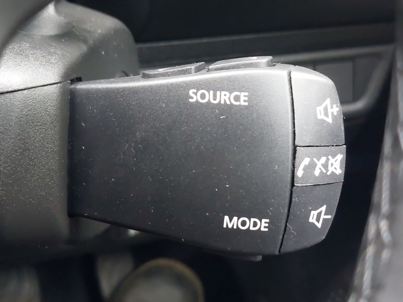 Dacia Jogger 1.6 Hybrid Extreme Mpv Hybrid Euro Green #16