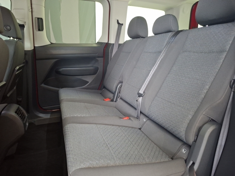 Ford Tourneo Connect 2.0 Ecoblue Titanium Red #6