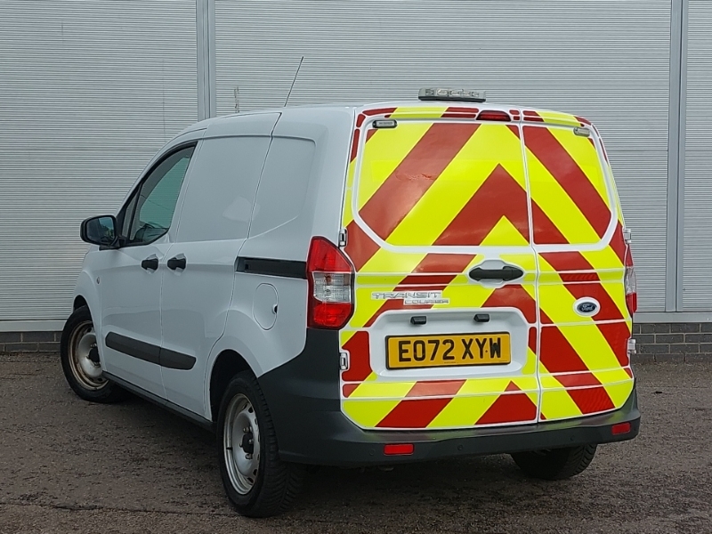 Ford Transit Courier 1.5 Tdci Leader Van 6 Speed White #2