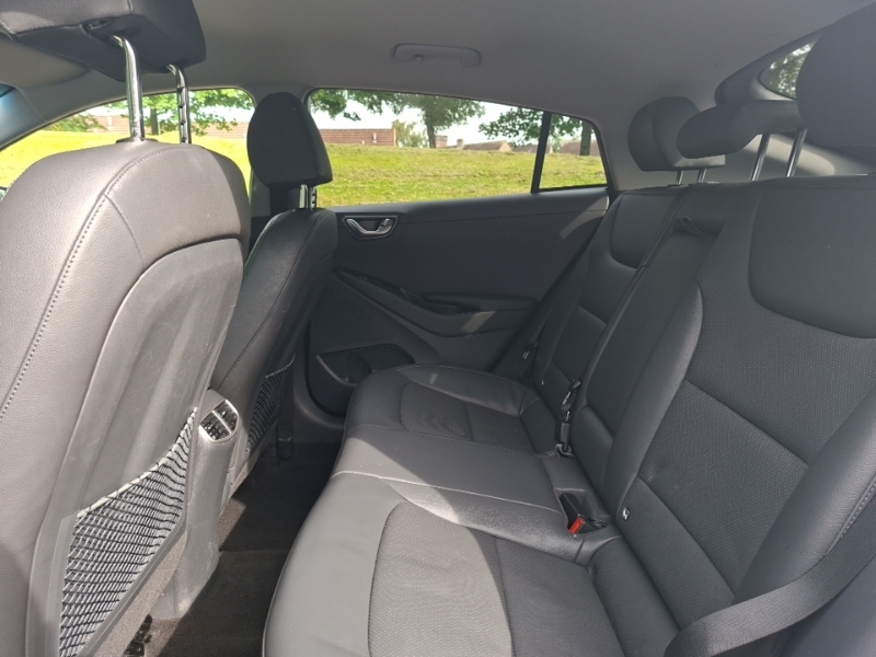 Hyundai Ioniq 1.6 Gdi Hybrid Premium Se Dct White #6