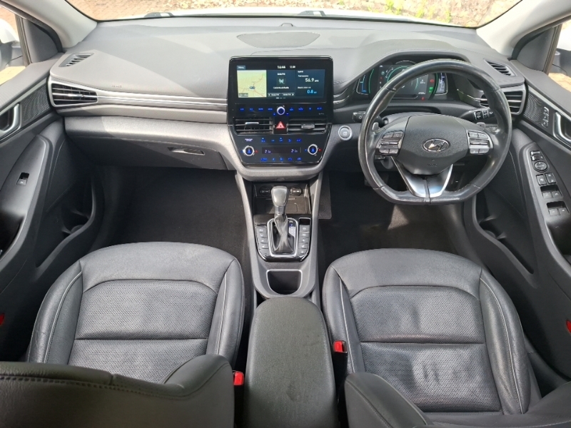 Hyundai Ioniq 1.6 Gdi Hybrid Premium Se Dct White #3