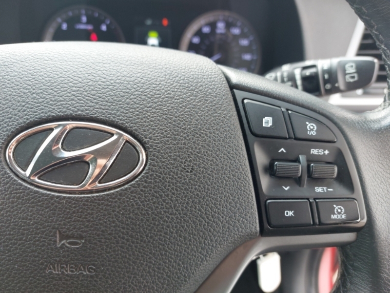 Hyundai Tucson 1.6 Gdi Blue Drive S 2Wd Black #13