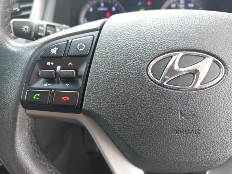 Hyundai Tucson 1.6 Gdi Blue Drive S 2Wd Black #12