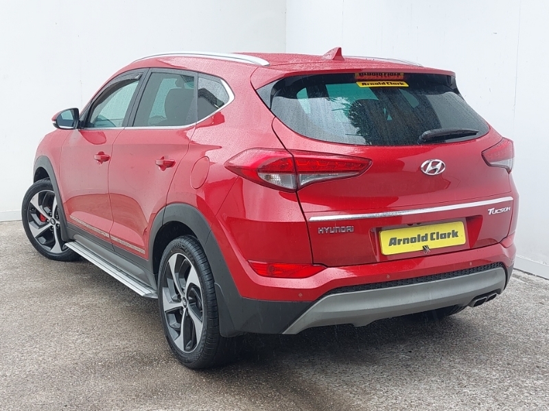 Hyundai Tucson 2.0 Crdi Blue Drive Premium 2Wd Red #2