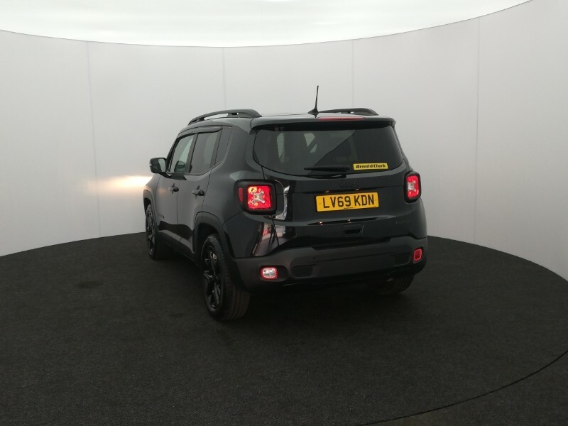 Jeep Renegade 1.3 T4 Gse Night Eagle II Ddct Black #2