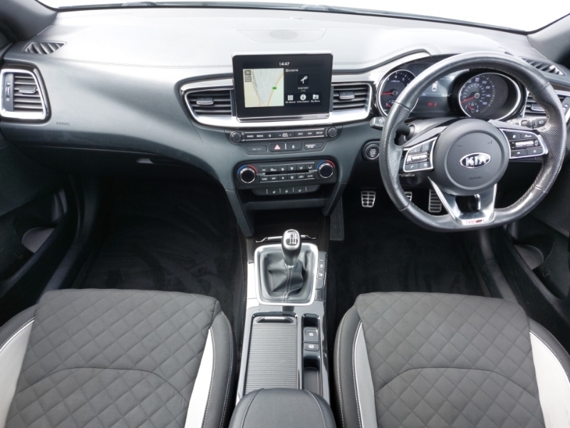 Kia Proceed 1.4T Gdi Isg Gt-line Lunar Edition Silver #3