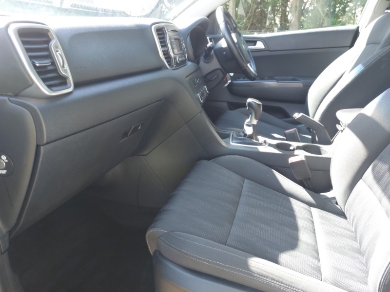 Kia Sportage 1.7 Crdi Isg 1 White #5