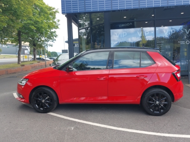Skoda Fabia 1.0 Tsi Colour Edition Red #4