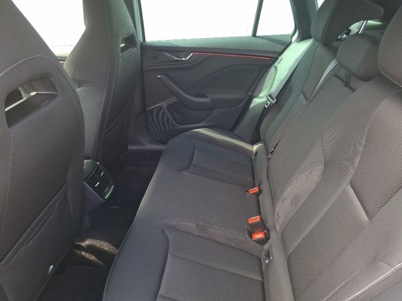 Skoda Kamiq 1.0 Tsi Design Edition Dsg Silver #6