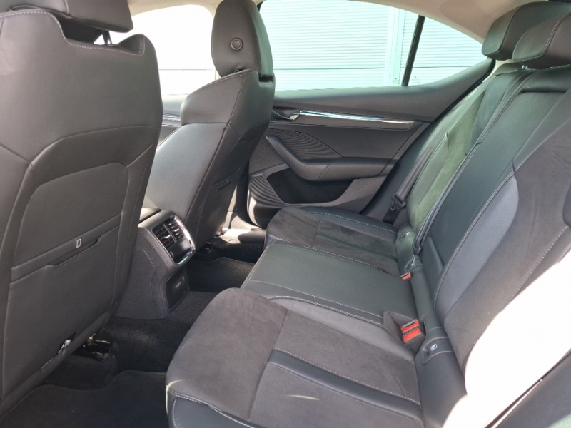 Skoda Octavia 1.5 Tsi Se L Blue #6