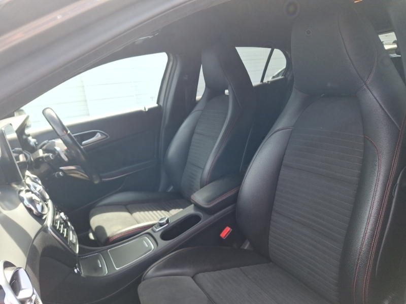 Mercedes-Benz GLA Class Gla 200 Amg Line Edition Grey #5