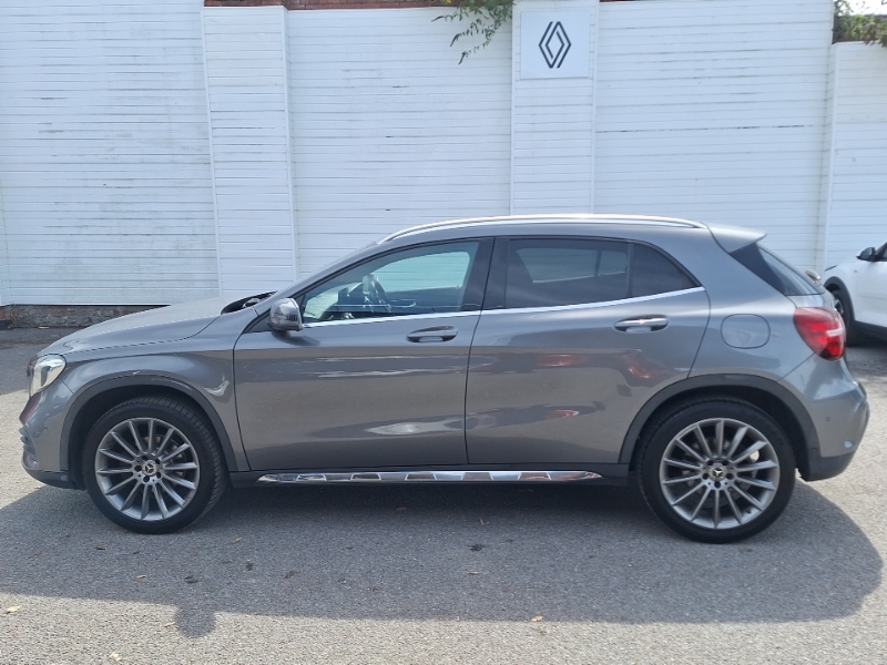 Mercedes-Benz GLA Class Gla 200 Amg Line Edition Grey #4