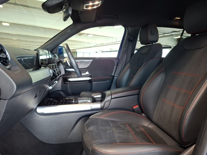 Mercedes-Benz GLB Class Glb 200 Amg Line 7G-tronic Blue #5