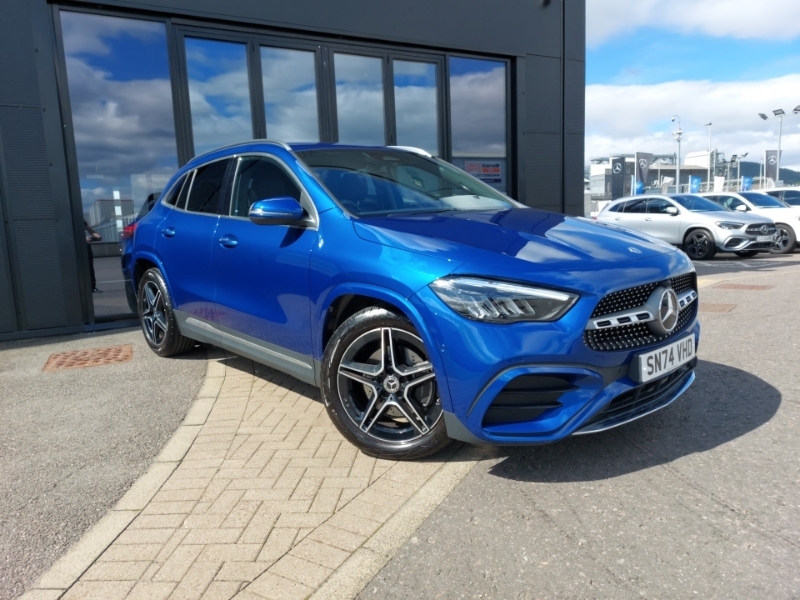 Mercedes-Benz GLA Class Gla 200 Amg Line Executive Blue