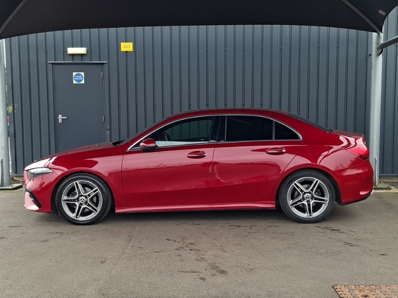 Mercedes-Benz A Class A200 Amg Line Executive Red #4