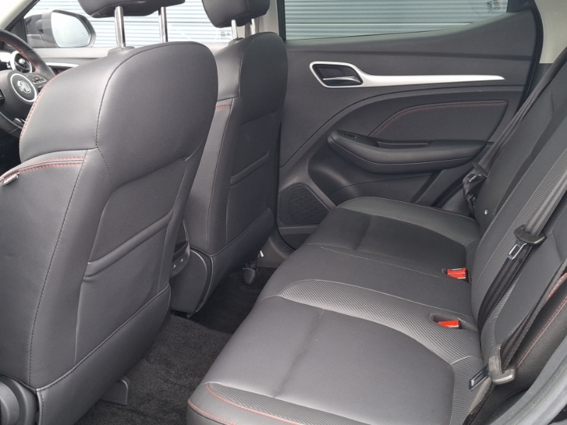 MG ZS 1.5 Vti-tech Exclusive Black #6