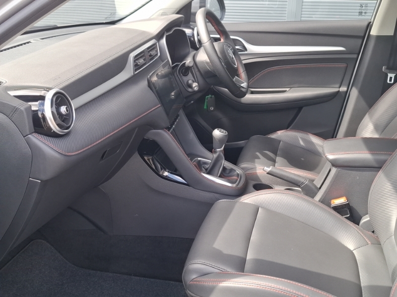 MG ZS 1.5 Vti-tech Exclusive Silver #5
