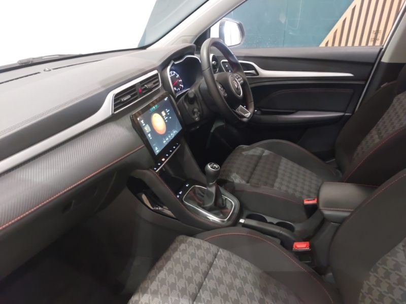 MG ZS 1.5 Vti-tech Excite White #5