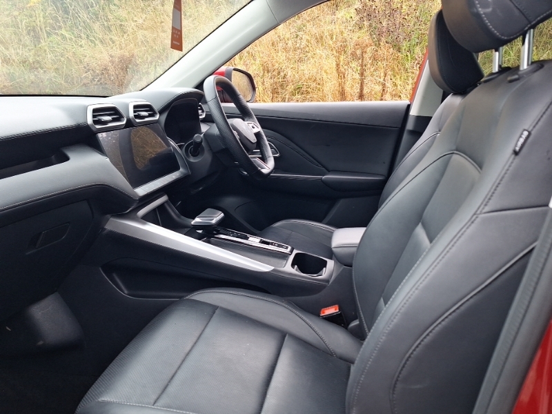 MG ZS 1.5 Hybrid Trophy Red #5