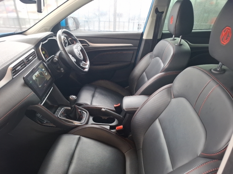 MG ZS 1.5 Vti-tech Exclusive Blue #5