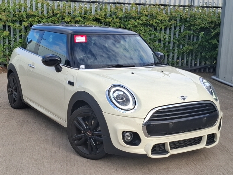 Mini Hatch 1.5 Cooper Sport II NA70GBO White