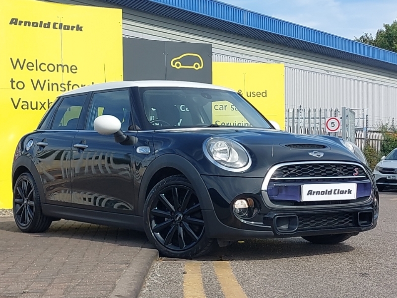 Mini Hatch 2.0 Cooper S D Black