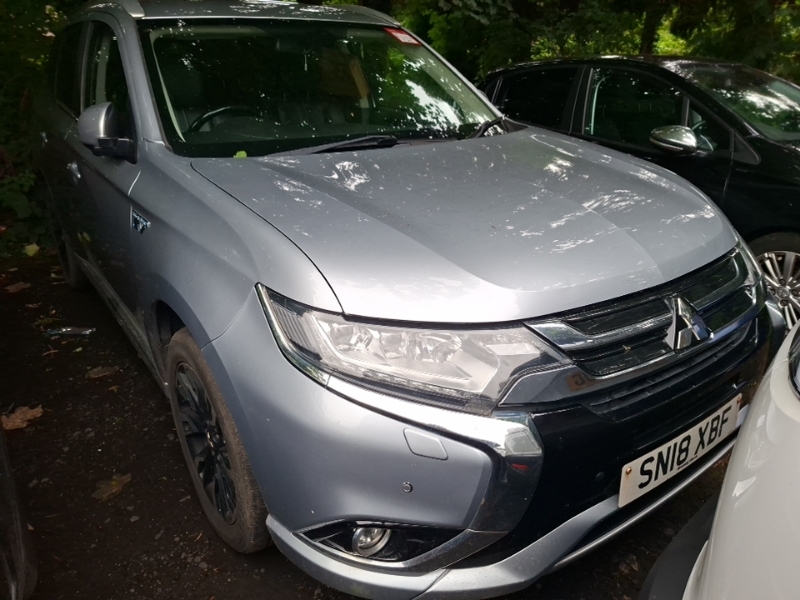 Mitsubishi Outlander 2.0 Phev 4H Silver