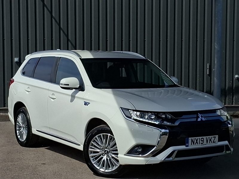Mitsubishi Outlander 2.4 Phev Juro White #6