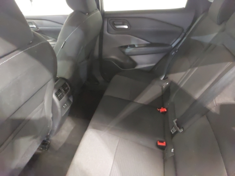 Nissan Qashqai 1.3 Dig-t Mh 158 N-connecta Xtronic Grey #6