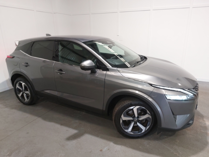 Nissan Qashqai 1.3 Dig-t 140Ps Acenta Premium Black #7