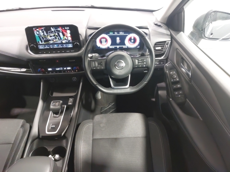 Nissan Qashqai 1.3 Dig-t 140Ps Acenta Premium Black #8