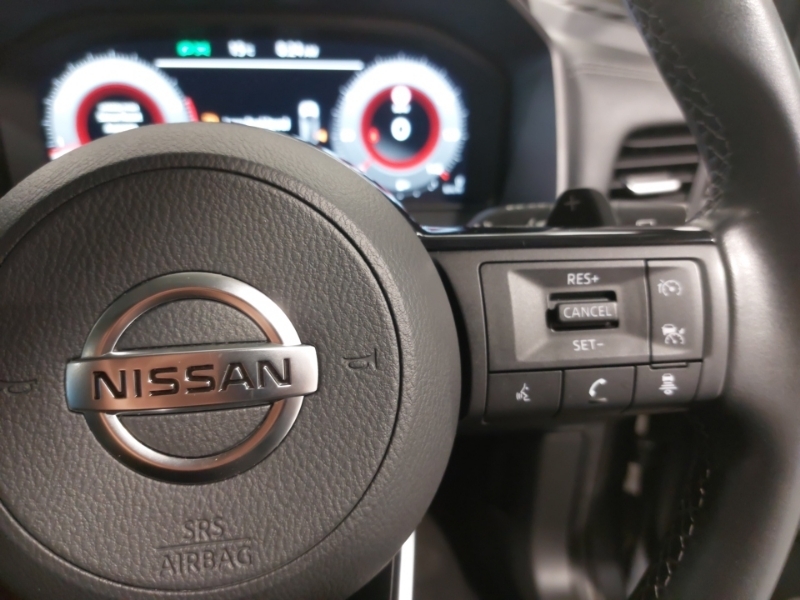 Nissan Qashqai 1.3 Dig-t 140Ps Acenta Premium Black #13