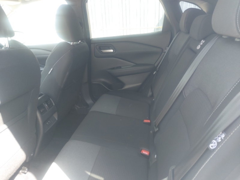 Nissan Qashqai 1.3 Dig-t Mh N-connecta White #6