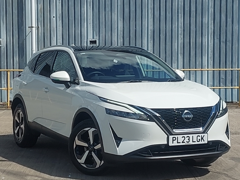 Nissan Qashqai 1.3 Dig-t Mh N-connecta White