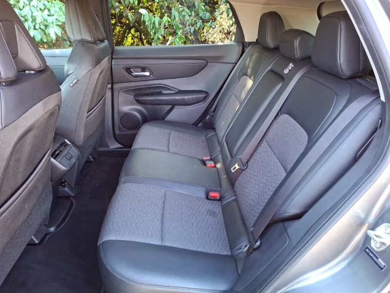 Nissan Ariya 160Kw Advance 63Kwh 22Kwch Grey #6