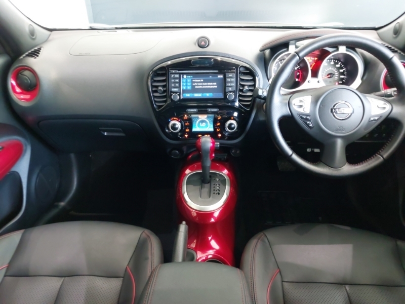 Nissan Juke 1.6 Tekna Xtronic Black #3