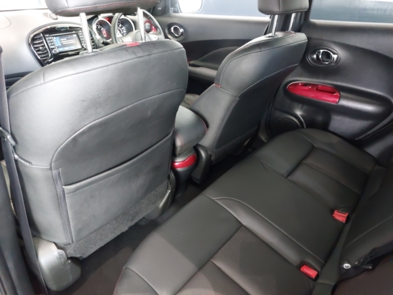 Nissan Juke 1.6 Tekna Xtronic Black #6