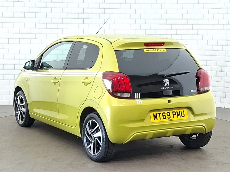 Peugeot 108 1.0 72 Collection Green #2