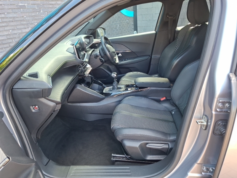 Peugeot 2008 1.2 Puretech 130 Gt Line Grey #5