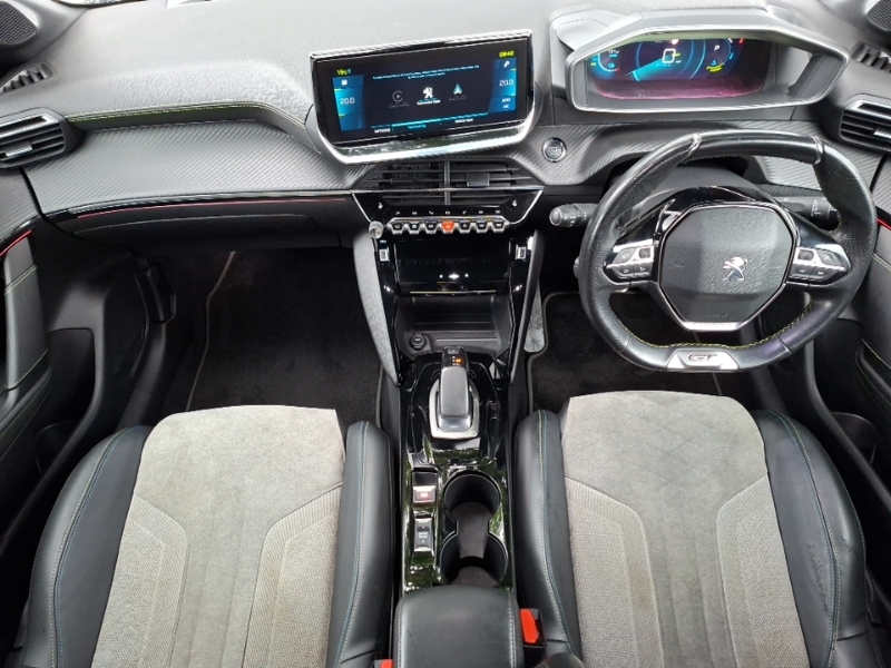 Peugeot e-208 100Kw Gt 50Kwh White #3