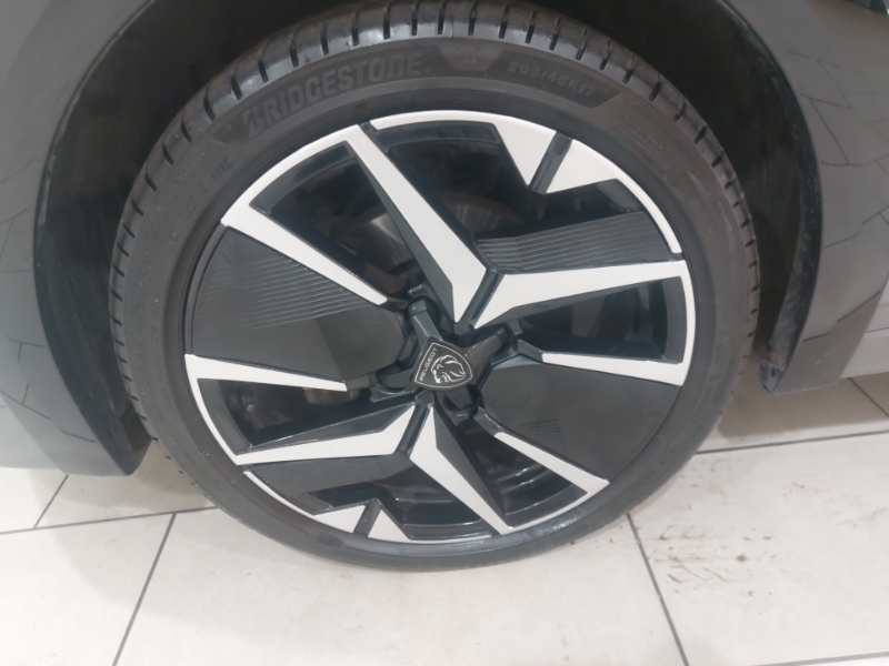 Peugeot 208 1.2 Hybrid Gt Hatchback Hybrid E-dsc6 E  #17