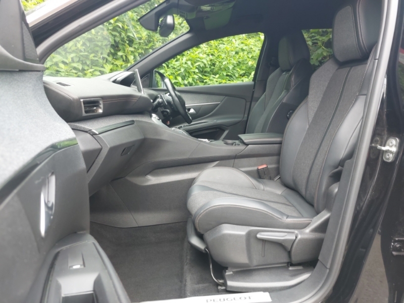 Peugeot 5008 1.6 Puretech 180 Gt Line Eat8 Black #5