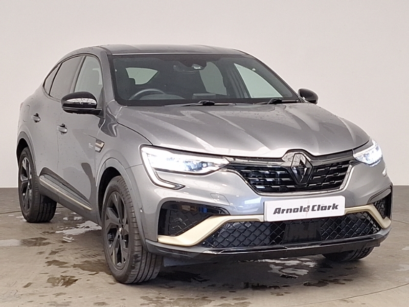 Renault Arkana 1.6 E-tech Full Hybrid 145 Engineered Grey