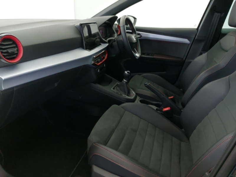 Seat Ibiza 1.0 Tsi 95 Fr Sport Grey #5