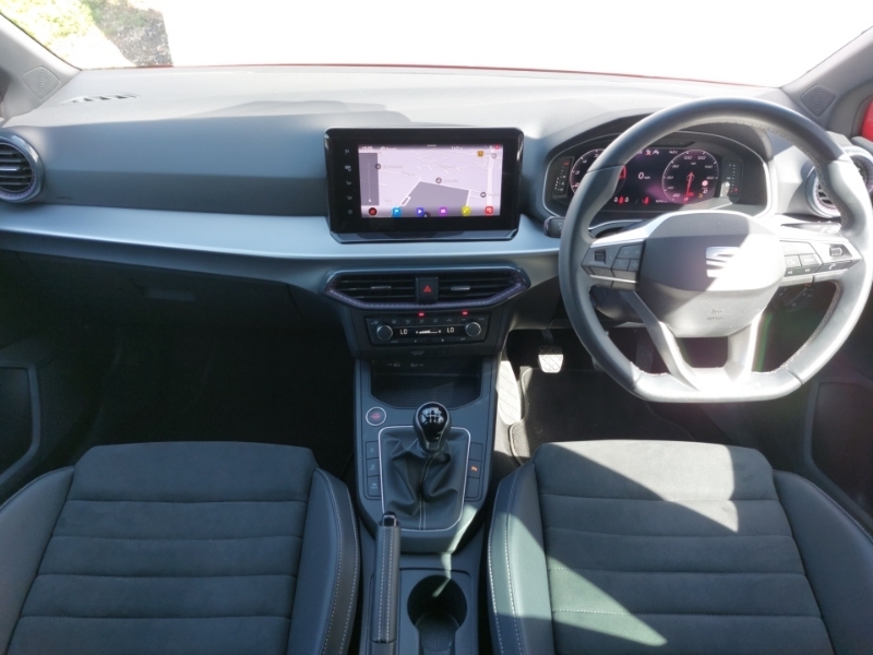 Seat Ibiza 1.0 Tsi 110 Xcellence Lux Red #3