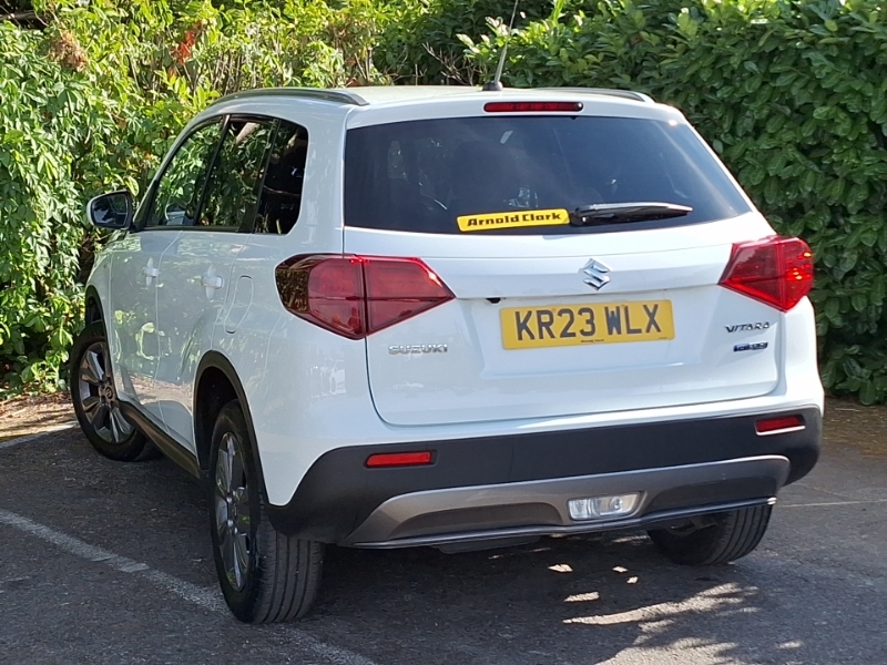 Suzuki Vitara 1.4 Boosterjet 48V Hybrid Sz-t White #2