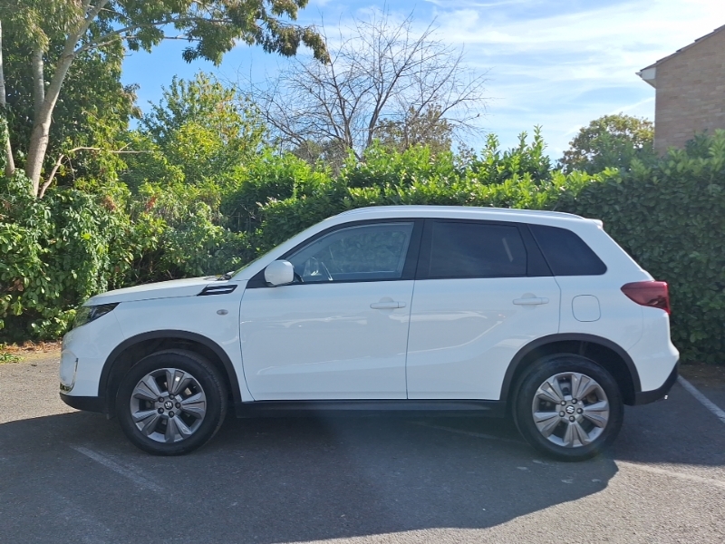 Suzuki Vitara 1.4 Boosterjet 48V Hybrid Sz-t White #4