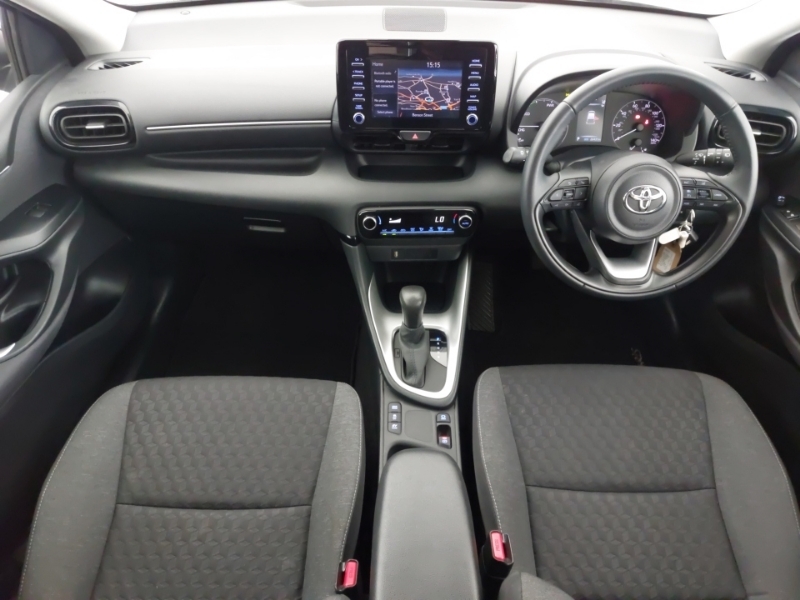 Toyota Yaris 1.5 Hybrid Icon Cvt Nav Brown #3